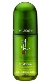 美妮雪膚化妝品 產品與店鋪裝修的視覺呈現(xiàn)